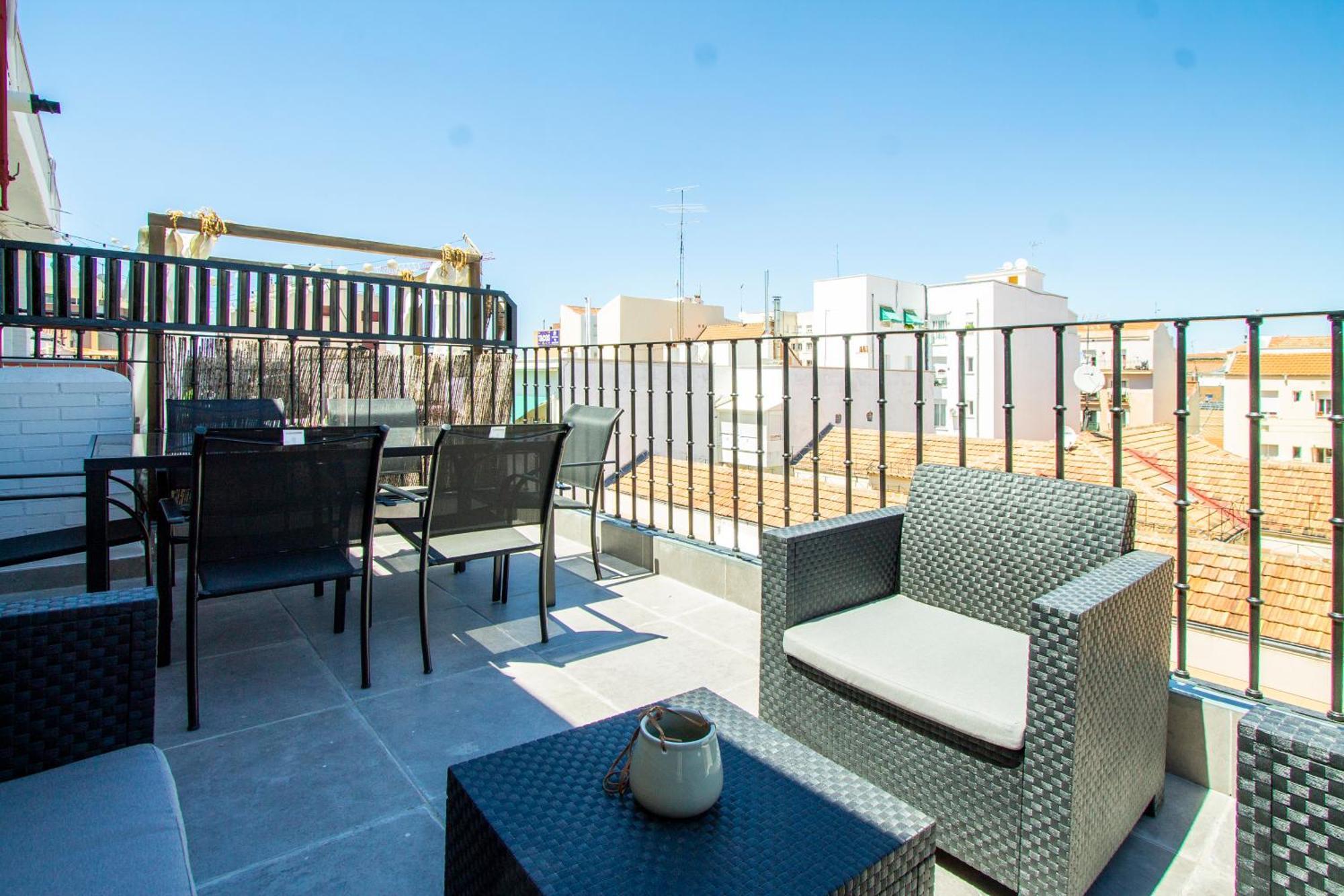 Apartment Cuatro Caminos *